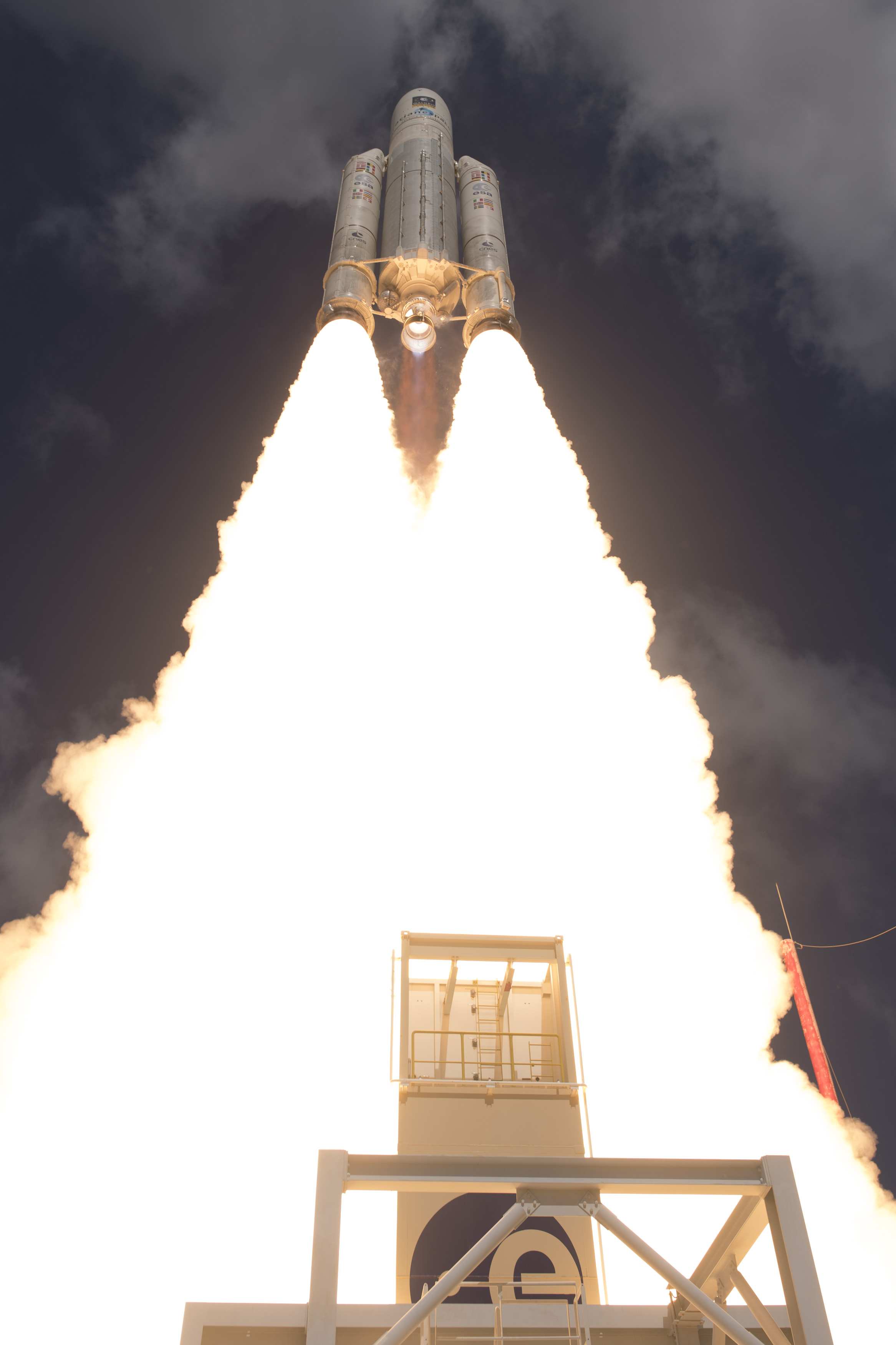 Ariane 5 liftoff on flight VA233